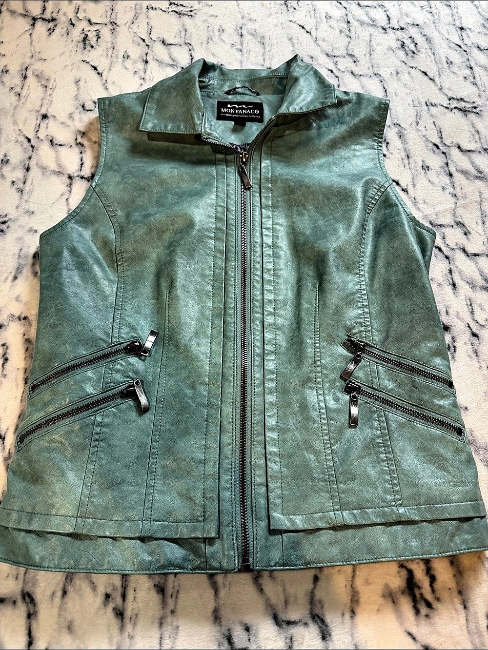 Montanaco Faux Leather Zip Moto Vest in Green Small.